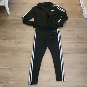 Women Adidas Set